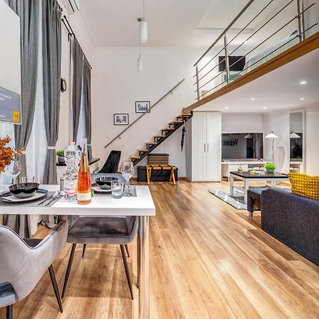 Sweet Dreams At Oktogon Downtown Apartment Budapest Exterior photo