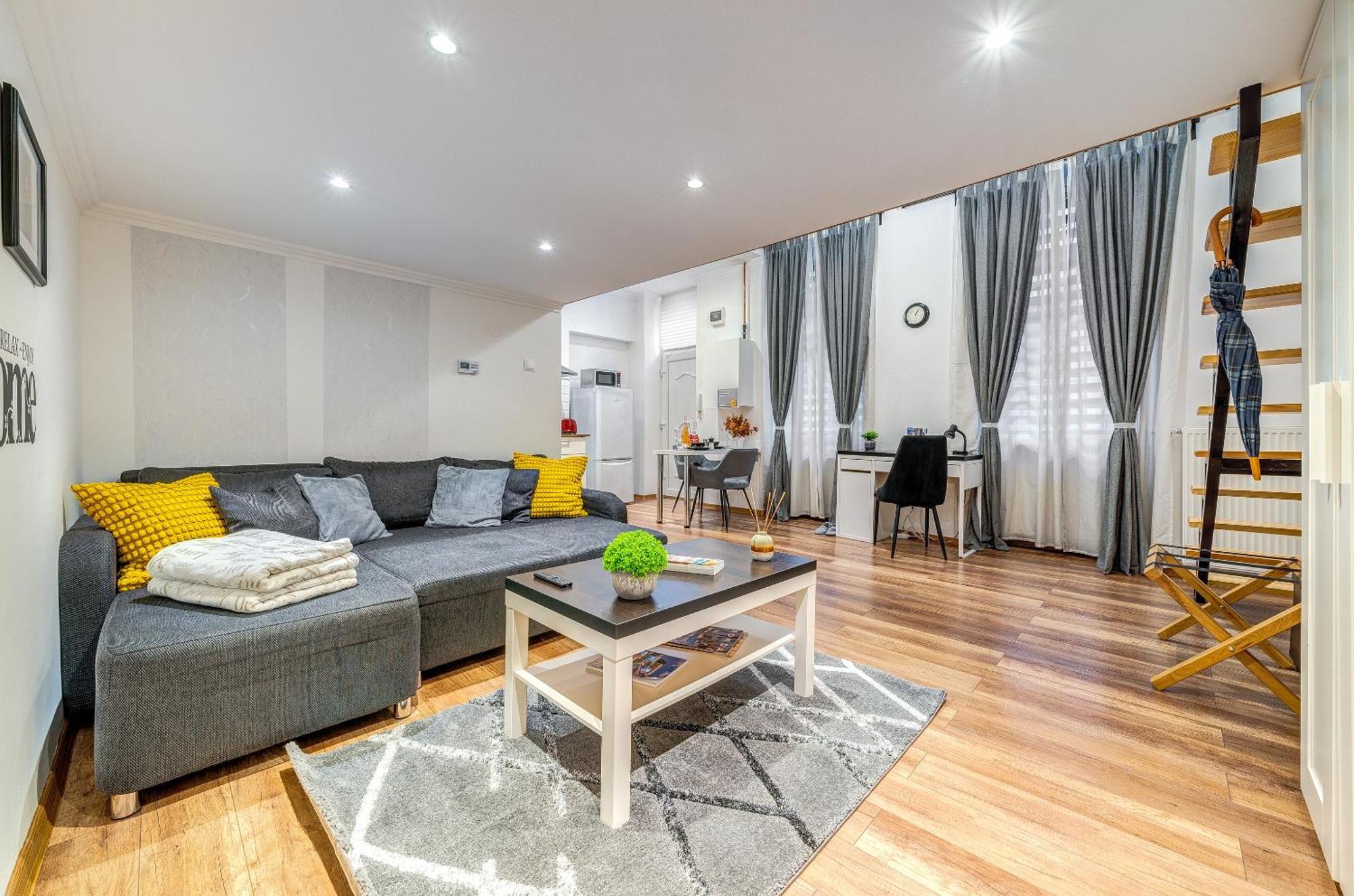 Sweet Dreams At Oktogon Downtown Apartment Budapest Exterior photo