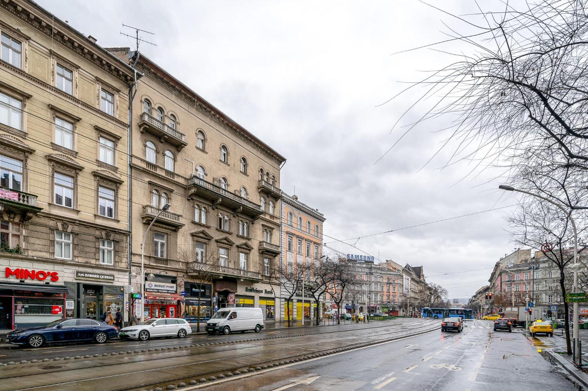 Sweet Dreams At Oktogon Downtown Apartment Budapest Exterior photo